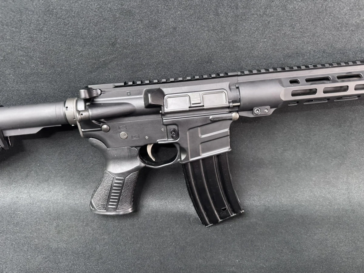Savage MSR-15 AR-15 223/5.56 Semi-Auto Rifle USED - Image 3